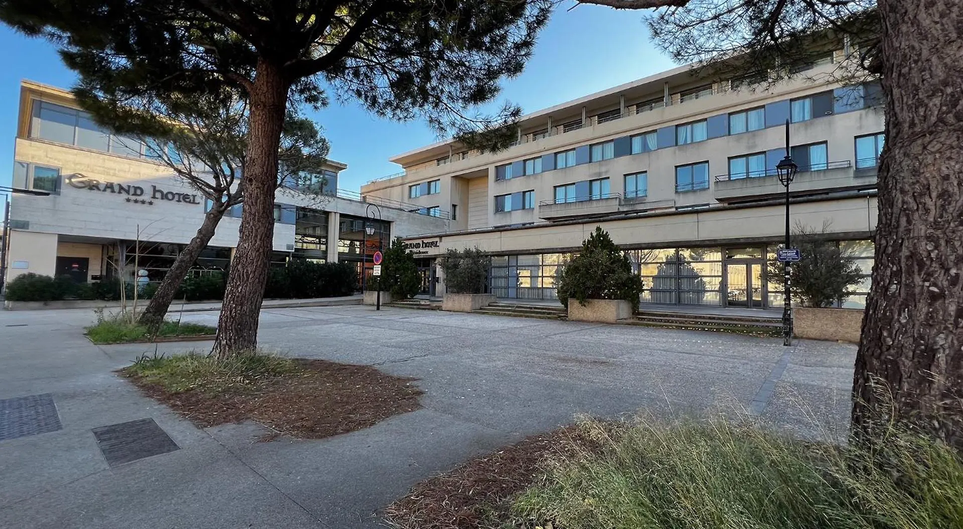 Ac - Central Station - Appart' Hotel Avignon 0*,  France