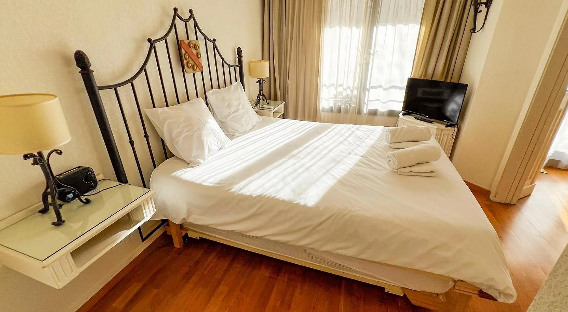 Ac - Central Station - Appart' Hotel Avignon Apartment