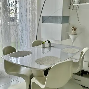  Apartment De Standing, Parking Prive, Climatise, Proche Du Centre-ville Et La Gare Centre